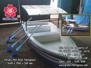 Perahu Dayung Mini Boat Fibreglass